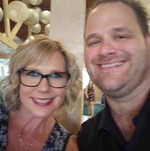 Meet your Posher, Rena